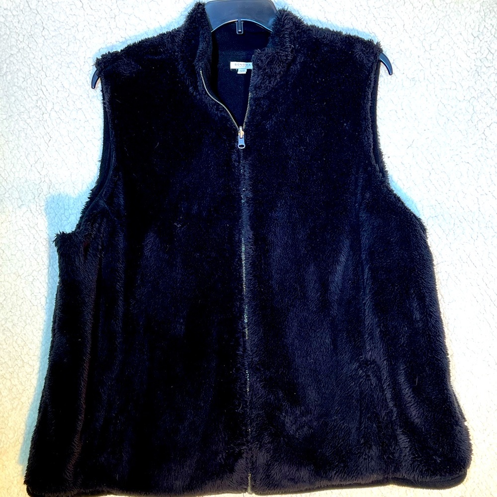 EUC Women’s Sonoma 3XL Black Faux Fur Vest